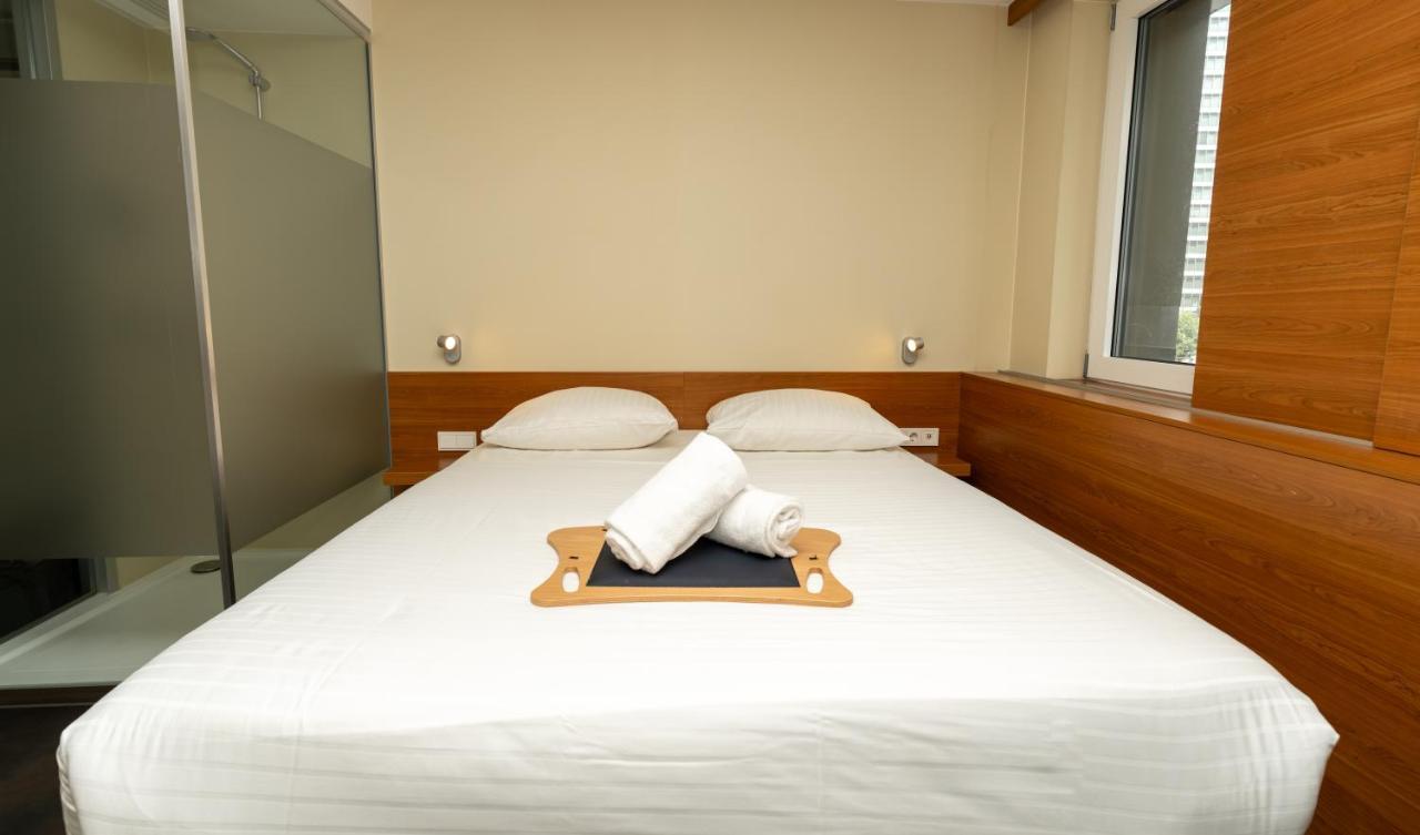 Hotel Duesseldorfer Hof Франкфурт-на-Майні Екстер'єр фото